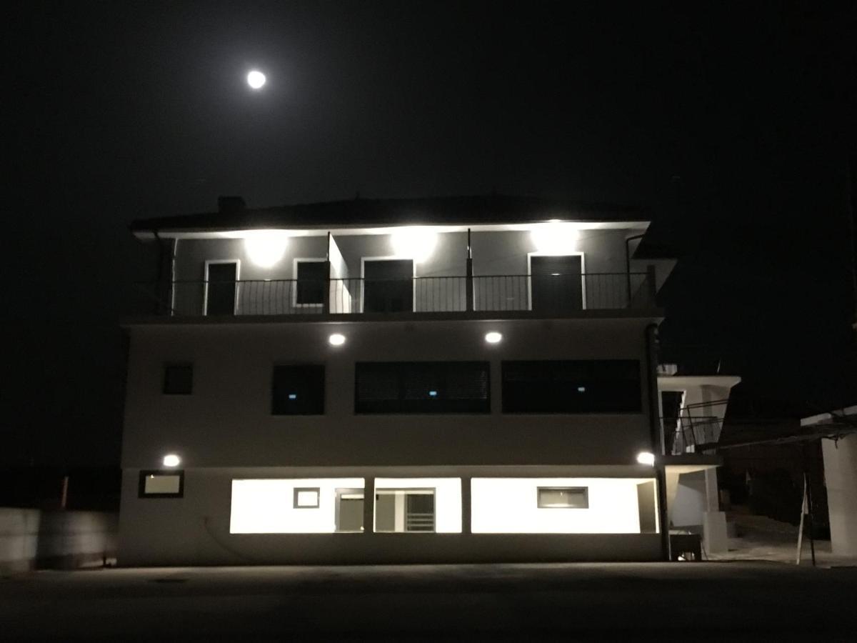 Aroucehostel โลซา ภายนอก รูปภาพ